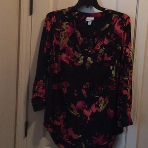 Multi-color shirt/dress.